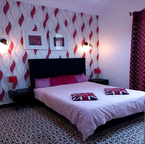 3 chambres, bureau, fer et planche à repasser, Wi-Fi