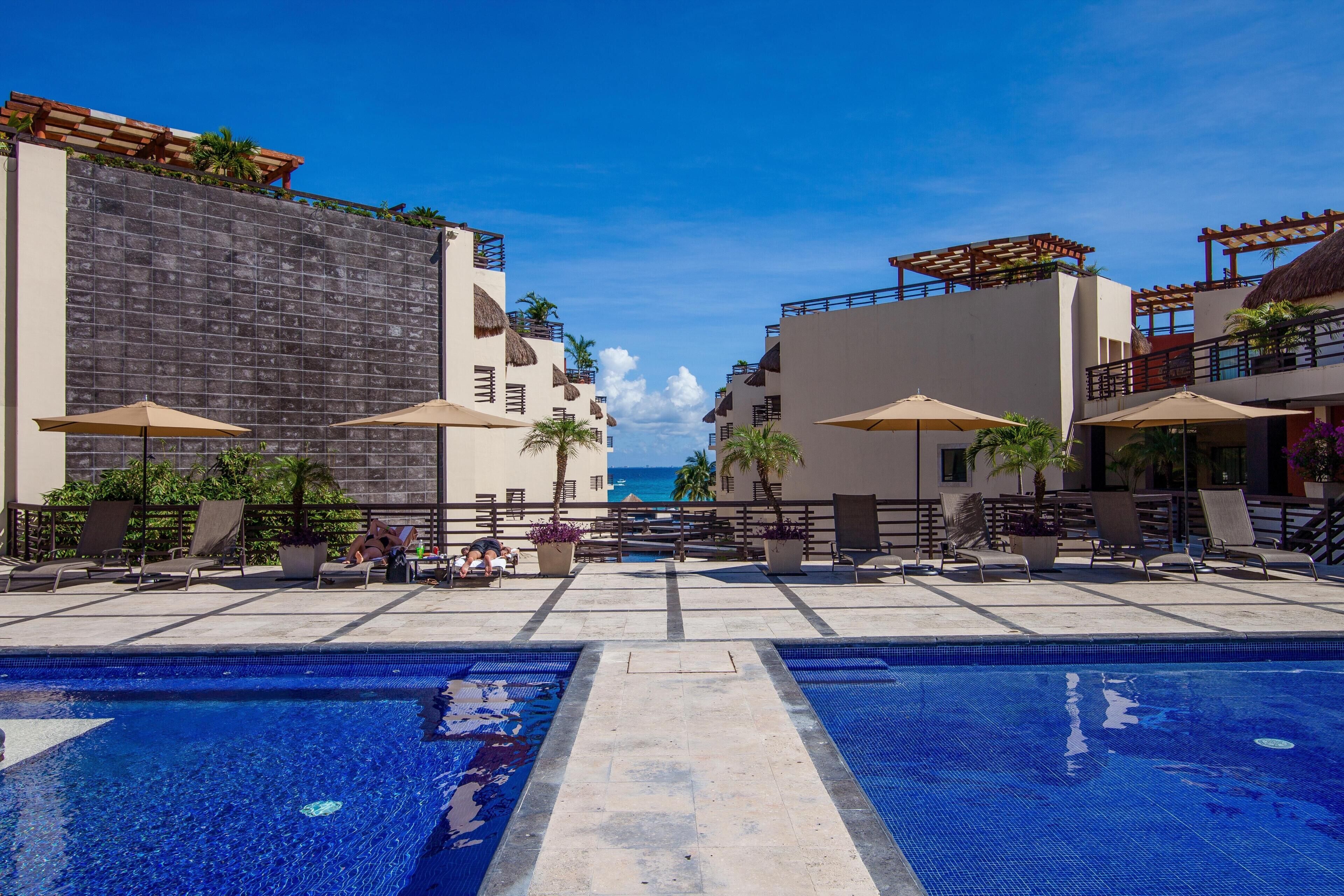 Indoor pool, outdoor pool