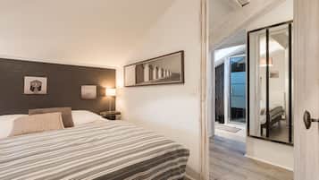 2 bedrooms, iron/ironing board, WiFi
