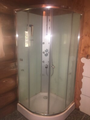 Standard Cabin, Multiple Beds, Non Smoking | Bathroom - Cabaña BlockHouse (Puerto Octay)