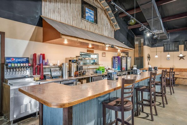 Restaurant - Rodeway Inn Gurdon I-30 (Gurdon)