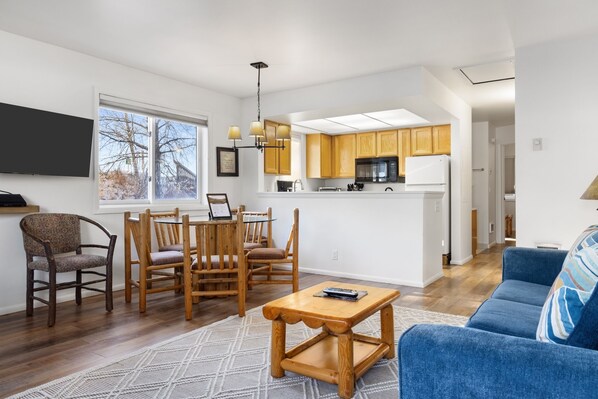 TV connectée, cheminée