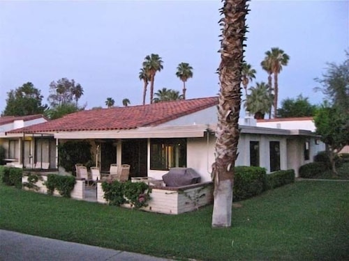 Luxury Golf Course 3 Bedroom Condo in Rancho Las Palmas Resort