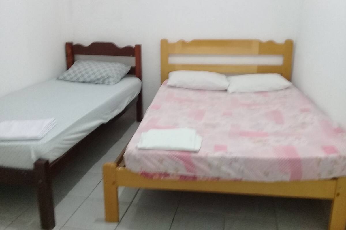 Phòng Suite, 1 giường đôi, không hút thuốc | Truy cập Internet không dây miễn phí, bộ trải giường