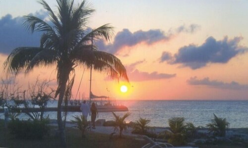 Romantic & Magical Hacienda Comes with Free Ocean Kayak