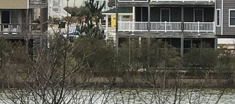 5 BR OBX Beach House in Corolla, NC - 8 Minute Walk to the Beach & Pet Friendly