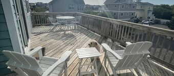 5 BR OBX Beach House i Corolla, NC