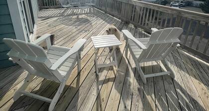 5 BR OBX Beach House in Corolla, NC - 8 Minute Walk to the Beach & Pet Friendly
