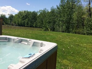 Baignoire à remous extérieure