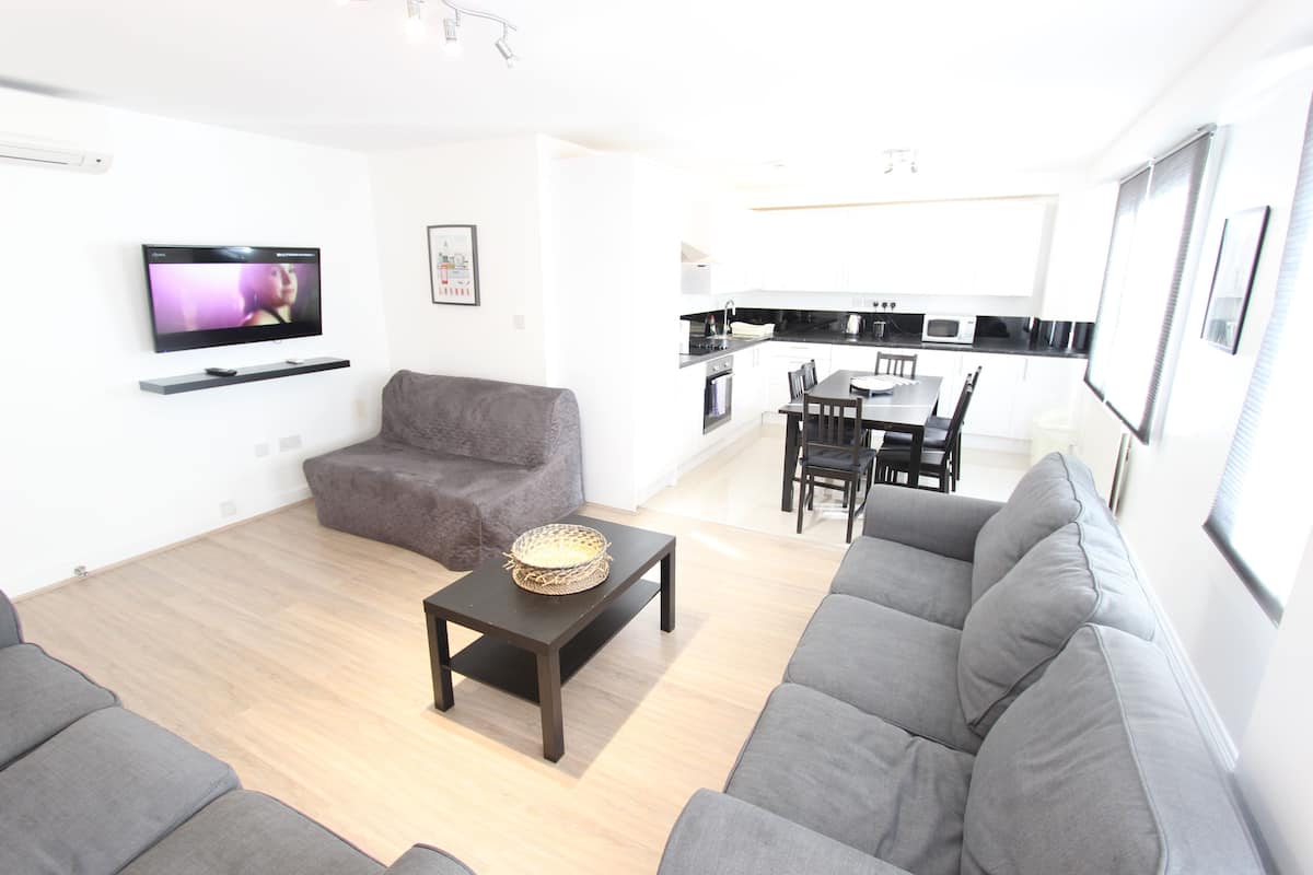 In-room safe, blackout curtains, iron/ironing board, free WiFi