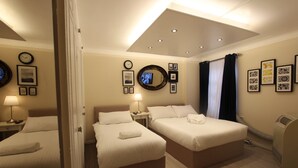 Unclassified image, 3 of 52, button - Metro Apartments (London)