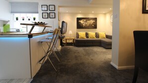 Unclassified image, 4 of 52, button - Metro Apartments (London)