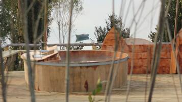 Binnen/buitenzwembad