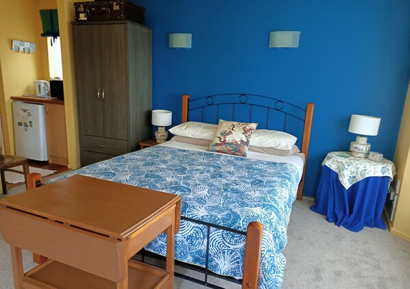 Wi-Fi gratuit, draps fournis