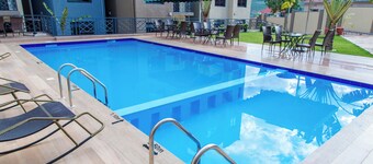 Mountain View Hotel & Apartment