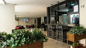 Dining - Charming Green Duplex - Excellent location with lots of security. (Rio de Janeiro)