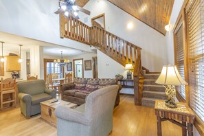 TV, fireplace, DVD player