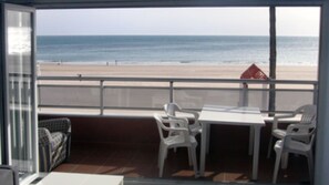 Interior - First line beach in Cádiz. Completely renovated in January 2017, brand new (Cádiz)
