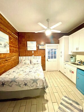 2 soverom, strykejern/-brett, wi-fi og sengetøy