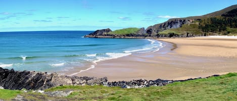 Beach nearby, sun loungers