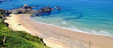 In Strandnähe, Liegestühle