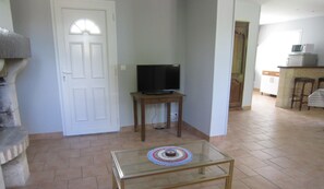 Tv, pejs, bøger