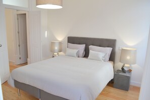 2 Schlafzimmer, Zimmersafe, Bügeleisen/Bügelbrett, WLAN