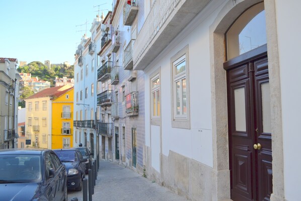 Exterior - Luxury & View in the heart of Lisbon with Swimming Pool & Garden - RH AURA 19 (Lisboa)