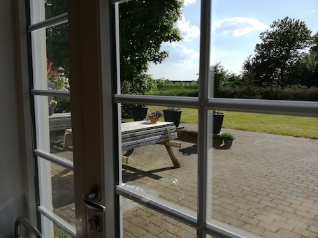 Interior. Rosengård Friland holiday apartment and B & B. Stay in the countryside and close to many experiences.
