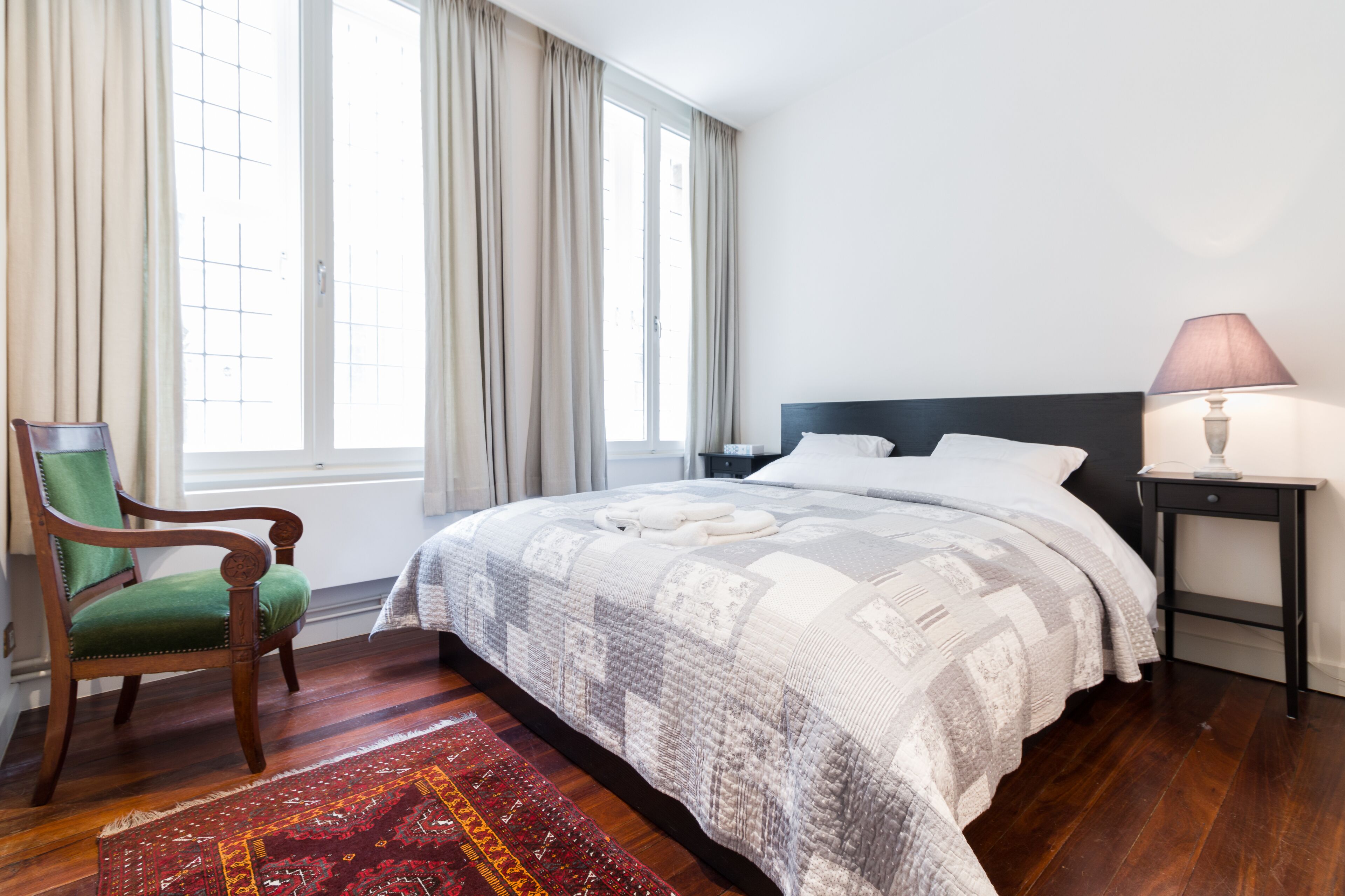 3 chambres, lit parapluie, Wi-Fi, draps fournis