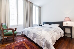 3 slaapkamers, reisbedje, wifi, beddengoed