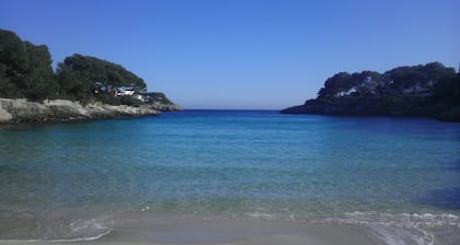 30m zum Strand und Pool!Direkt an der Cala Gran! Privater Strandzugang! 1-4Pers.