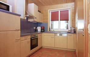 Kühlschrank, Herdplatte, Geschirrspüler