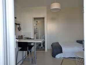 5 bedrooms, WiFi