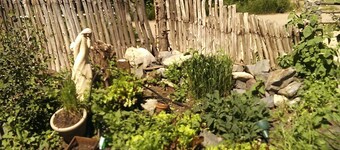 Peaceful New Mexican Charm, Jacuzzi, Walk To Arroyo Seco, Pets Welcome