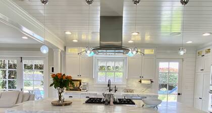 Beautiful Family Home! Pool, Spa, Large Private Backyard Near Disneyland & Beach