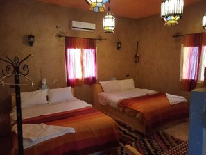 15 slaapkamers, wifi, beddengoed