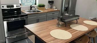 Sunset Creek - Incredible Style & Decor - a true Flagler Beach Hidden Gem!