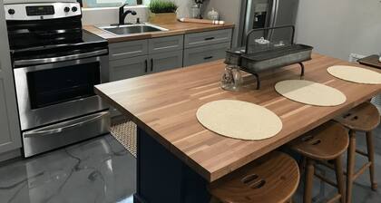 Sunset Creek - Incredible Style & Decor - a true Flagler Beach Hidden Gem!