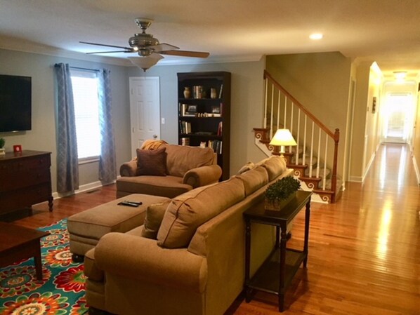 Smart TV, DVD player, books, video library