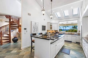 Fridge, microwave, oven, stovetop - Stunning Gated Home, Private Pool & Spa (Lahaina)