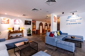 Couples treatment room(s), sauna, hot tub, steam room, body treatments - Pacific Premier Resort & Spa (Siem Reap)