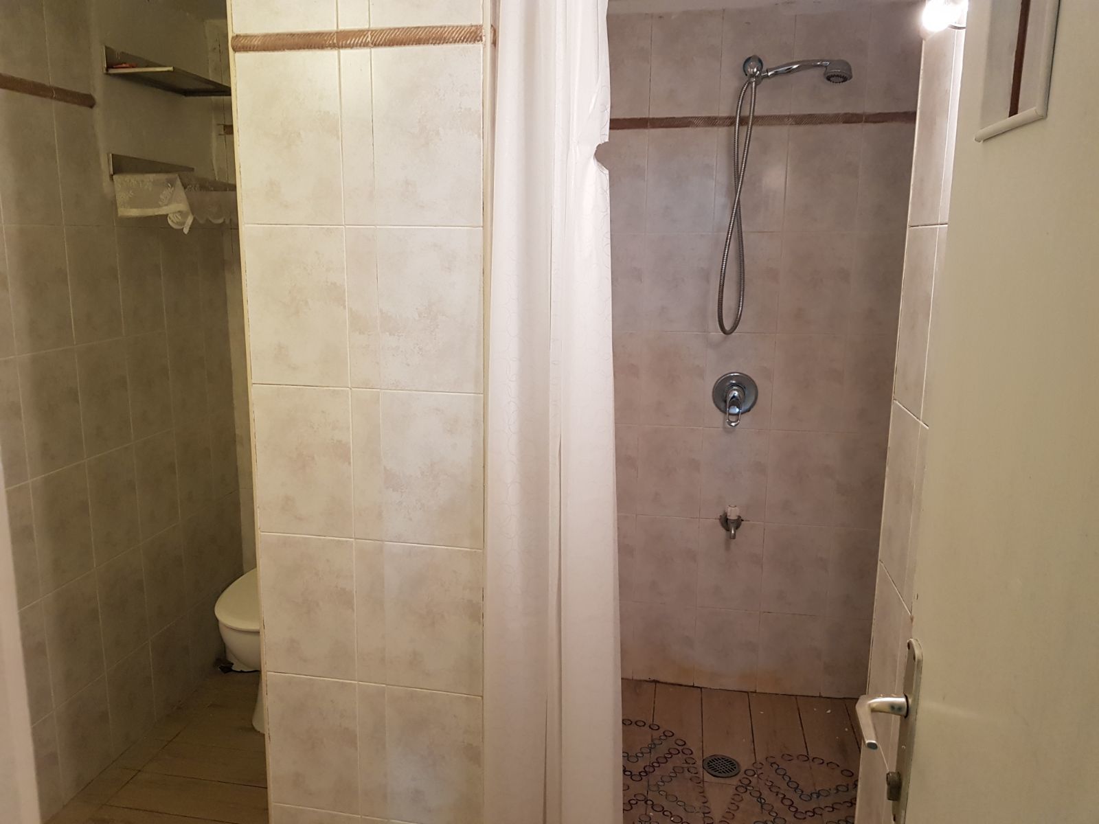 Family Apartment, 2 Katil Ratu (Queen), Non Smoking | Bilik Mandi