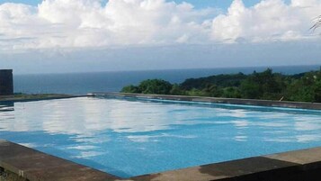 Outdoor pool, sun loungers