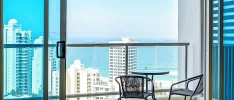 Premium-rum (2 Bedroom Ocean) | Balkong