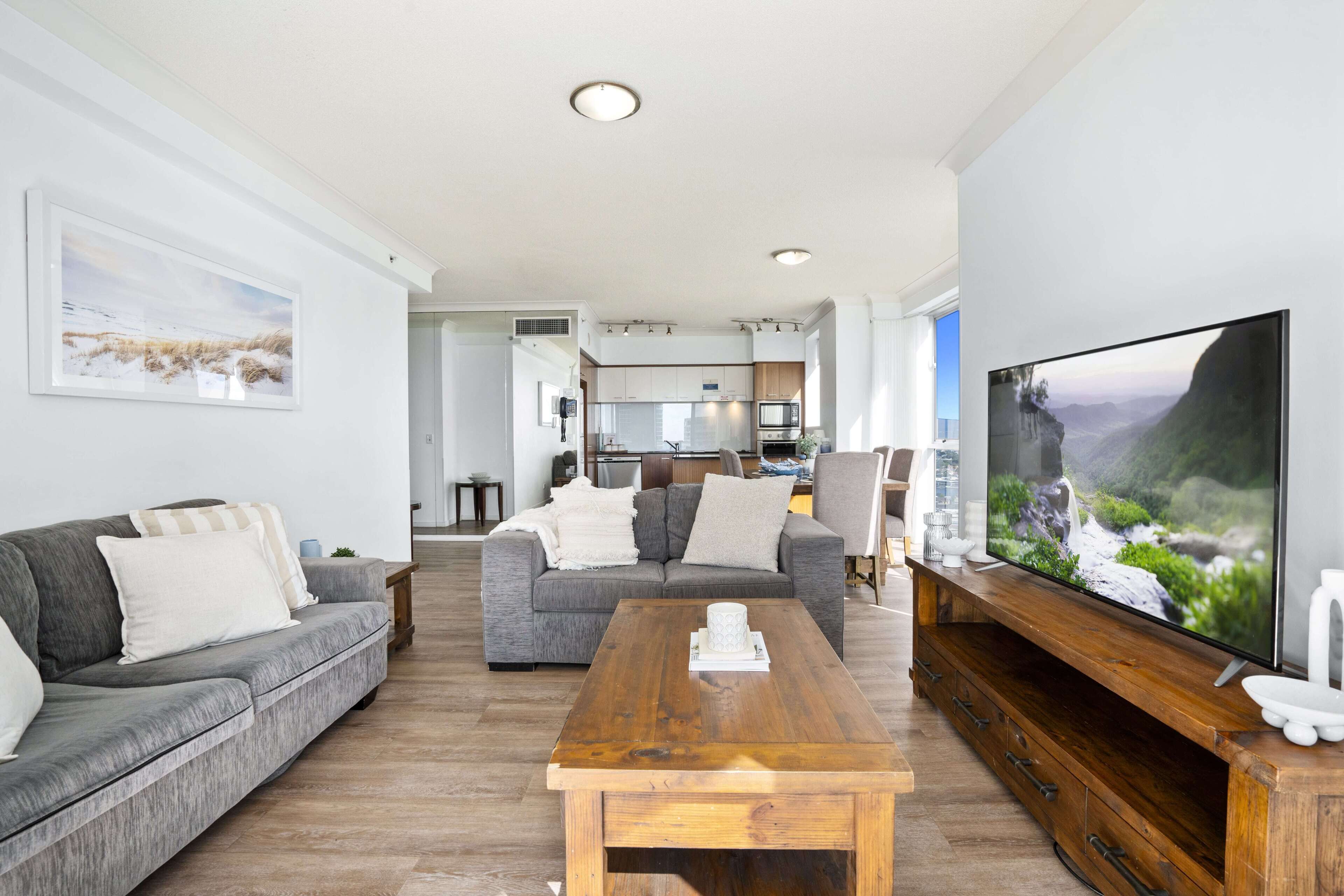 Apartment, 3 Bedrooms, Ocean View | Living area