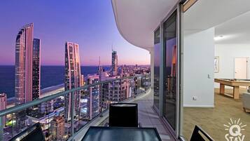 Apartment, 5 Bedrooms, Sea Facing | Terrace/patio