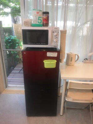 Room 101 Non smoking (private shower, toilet, terrace, up to 6 people) | Microwave - Tokyo Art House (Tokyo)