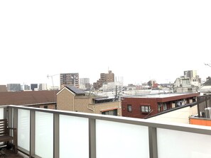 Room 201 for max 6 Guests with Kitchenette, Private Bathroom | Resort view - Tokyo Art House (Tokyo)