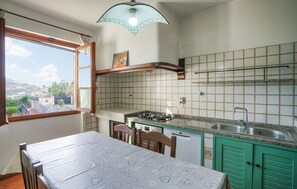 Kühlschrank, Herdplatte, Geschirrspüler